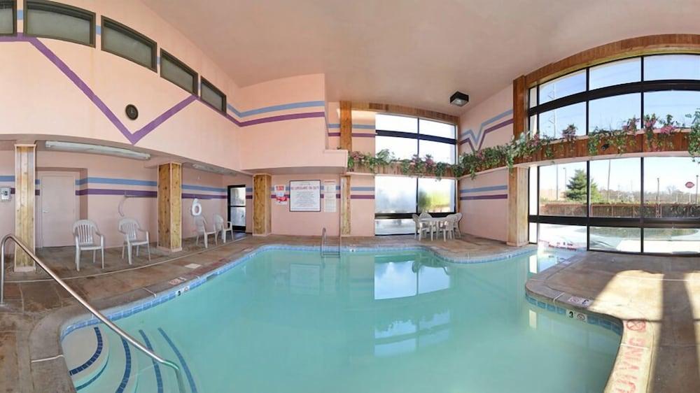 Super 8 By Wyndham Hermitage Nashville Bagian luar foto