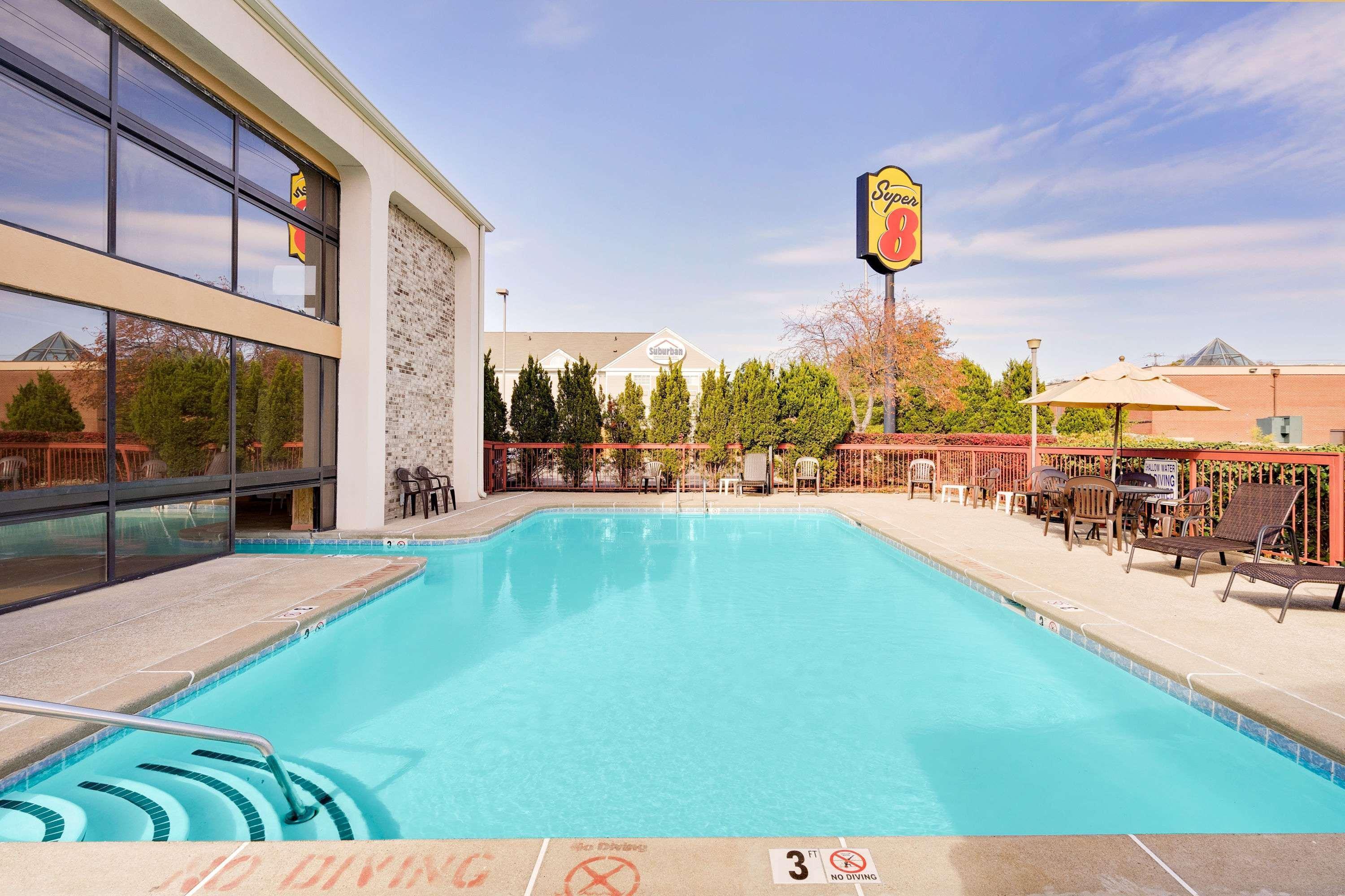 Super 8 By Wyndham Hermitage Nashville Bagian luar foto